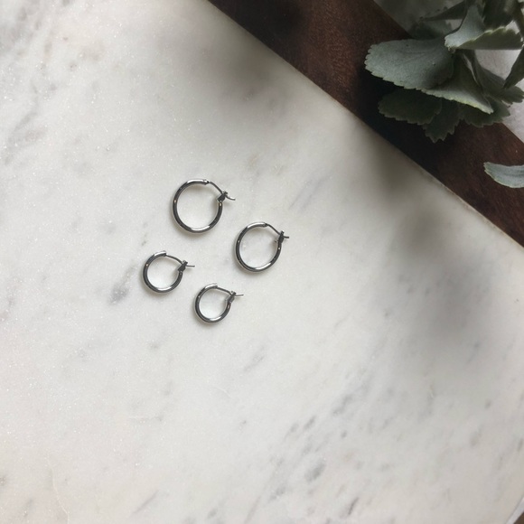 Jewelry - The Blake - Small Classic Silver Hoop